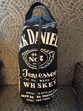 Jack Daniel’s Gift / Storage Bag, Like New, Zipper Fully Functional, Fully lined